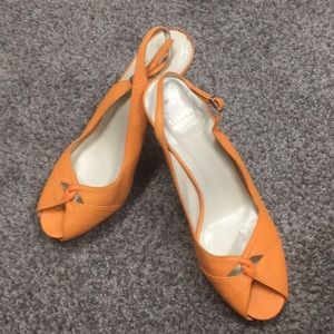 GUC Stuart Weitzman Orange platform pumps